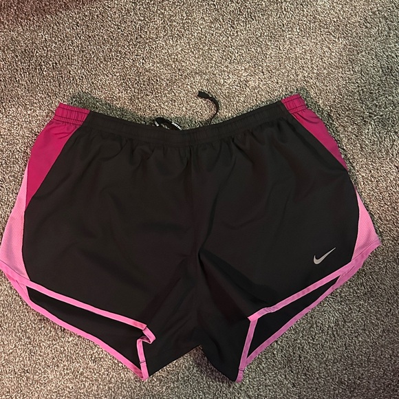 Nike Women's Black and Pink Running Shorts Dri Fit - Picture 1 of 4
